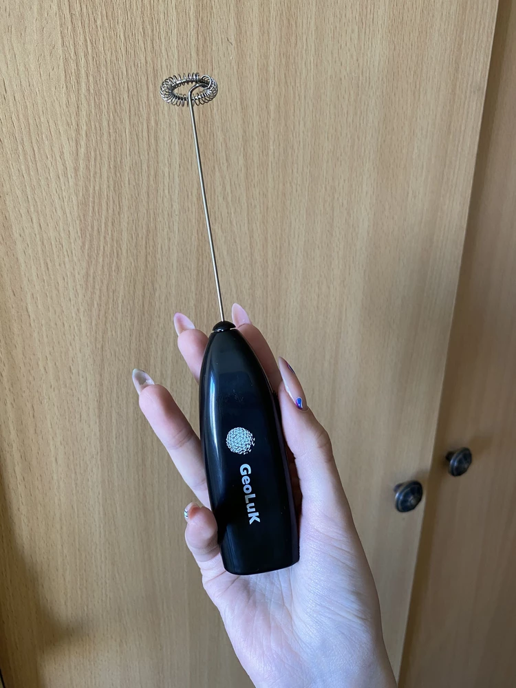 Прикольный! Работает) очень даже сильный, коктейль делать само то, спасибо)❤️❤️❤️