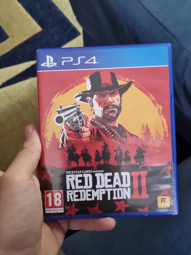 Заказал RDR2 на пс 5  запускается+ в подарок стики положили) 
В общем респект продавцу