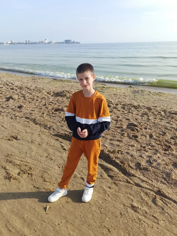 Костюм замечательный, выше всяких похвал