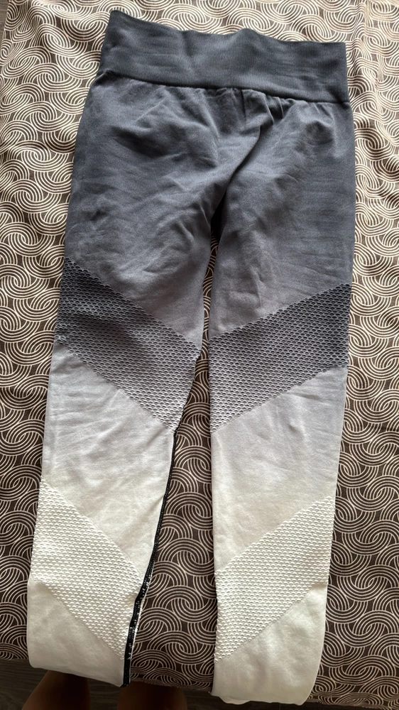 Хорошие лосины, качественные) с фото полное соответствие 👍🏻