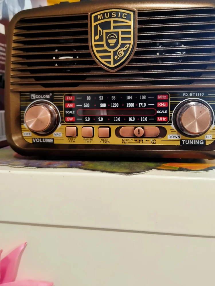 Отличное радио ,играет отлично,любовь с первого взгляда.