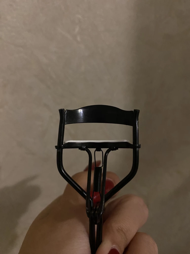 Хороший,не идеально закручивает ,но сойдет,и пришел чуть кривым,за такую цену нормально.