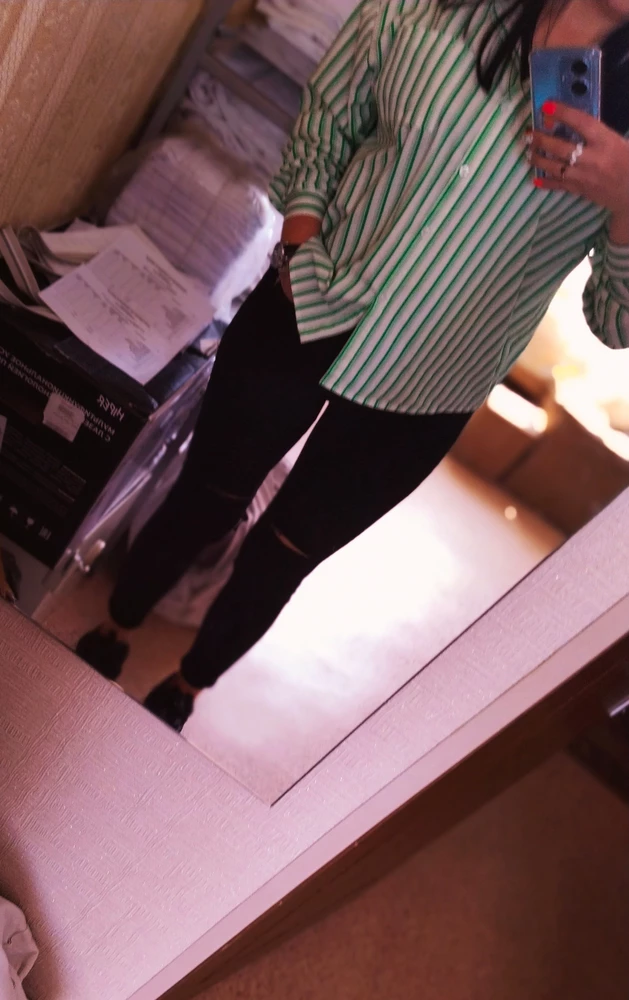 Отличные джинсы, подтягивают фигуру. Мне ооочень понравились