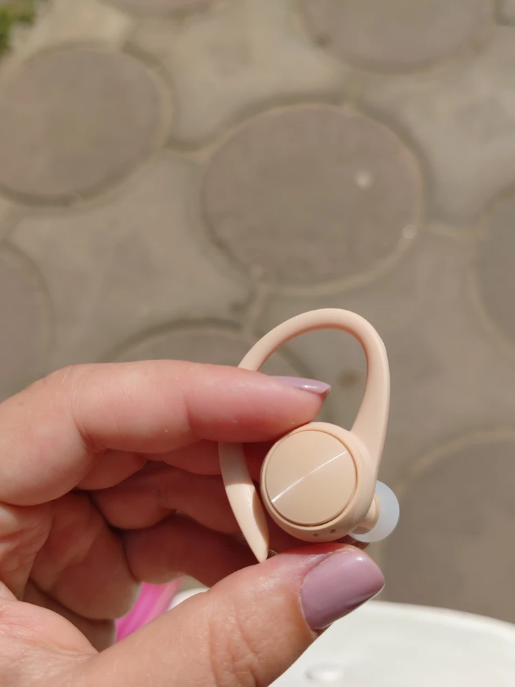 Хороший звук, вид, приятный цвет.