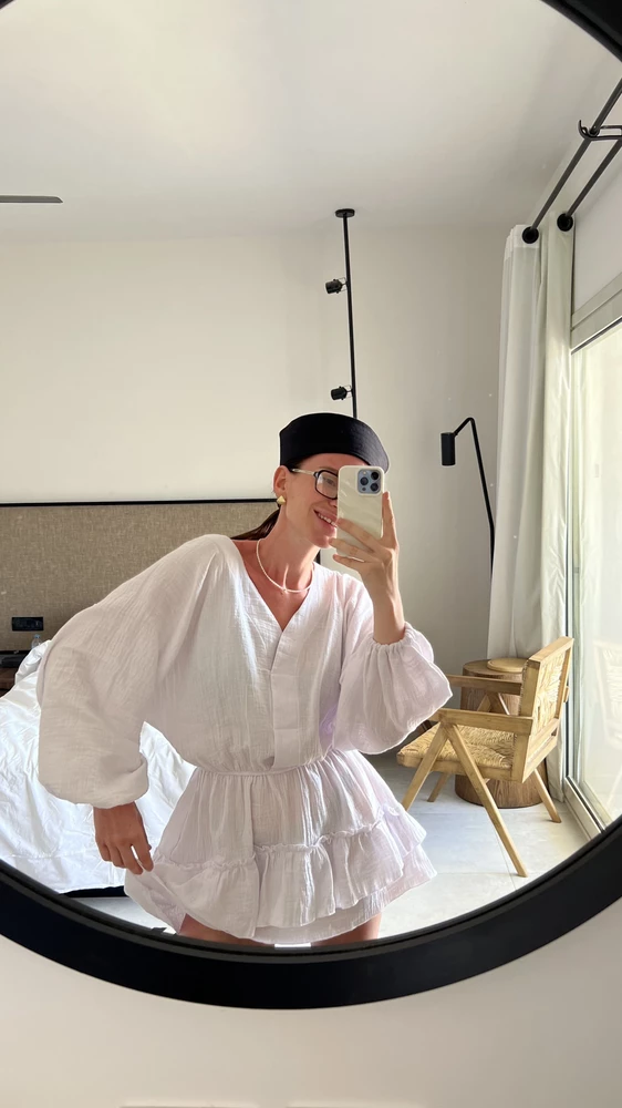 Платье очень классное , брала в отпуск ) в жару 37 самая идеальная одежда )