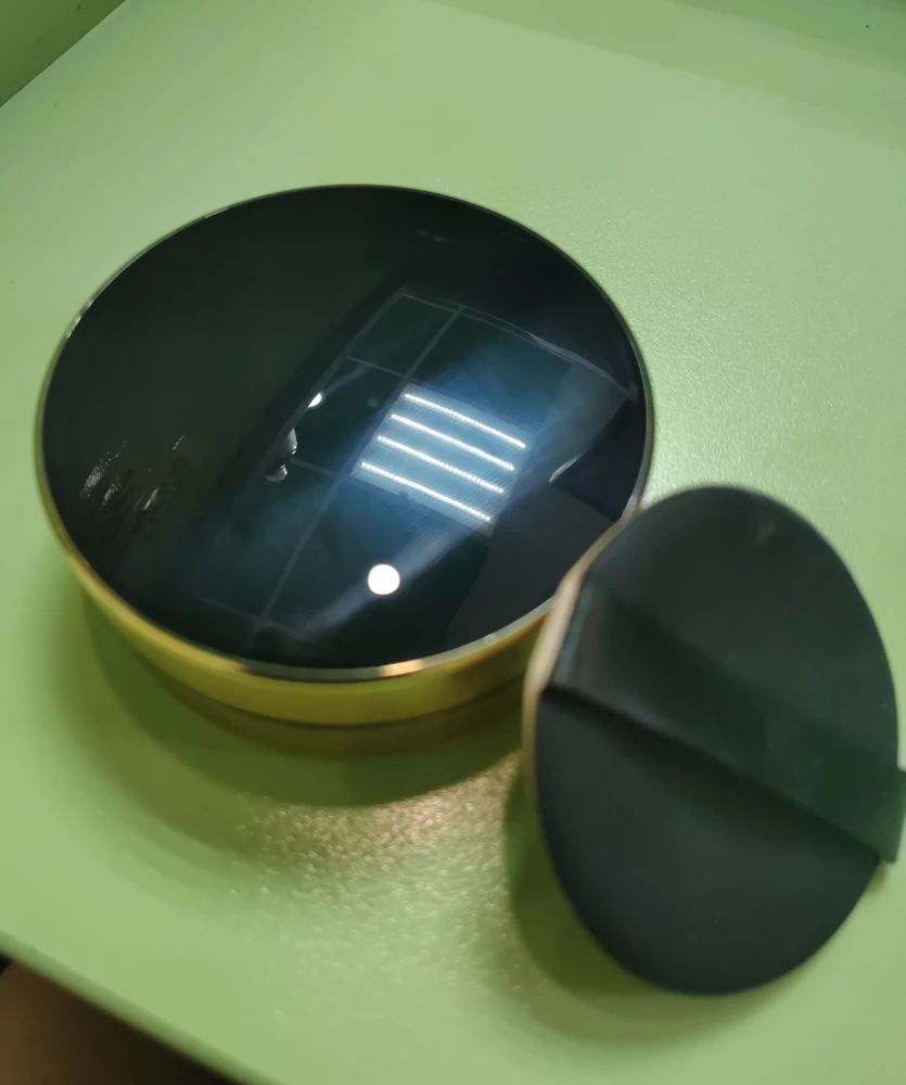 Кушон очень понравился. Качественный и красивый. С собой брать очень удобно. Обязательно еще куплю для другого средства 🫰