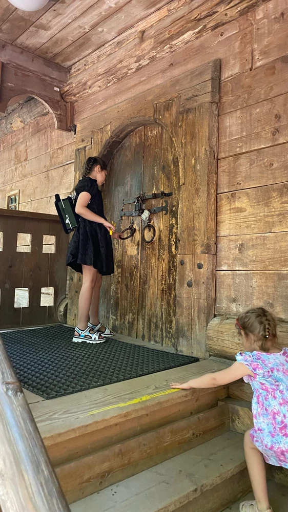 Очень красивое нарядное платье