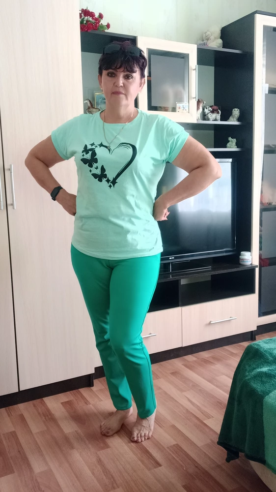 Брала ещё синие и бардовые. Ношу 50 размер, взяла 50.Все подошло!!!