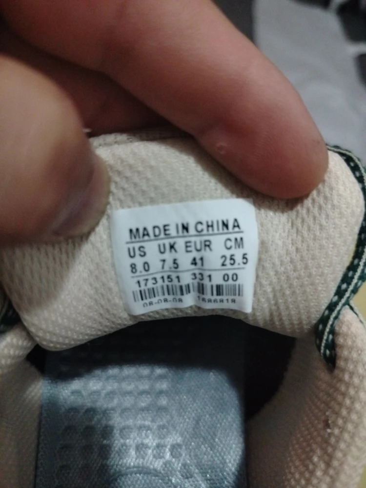 Зачем людей обманываюте
Производства Индонезия написали когда каробке скрываешь внутри чисто Китай это плохо