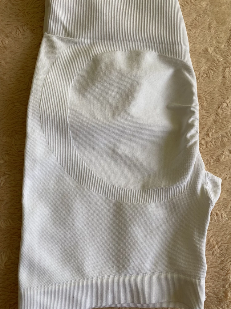 Вкусные шортики🤪🍑😁👍 На мой 🍑 заказала еще дву штуки на запас🤣 Можно еще мне такие же , но только еще чуть короче 🤪 Возьму еще 👍