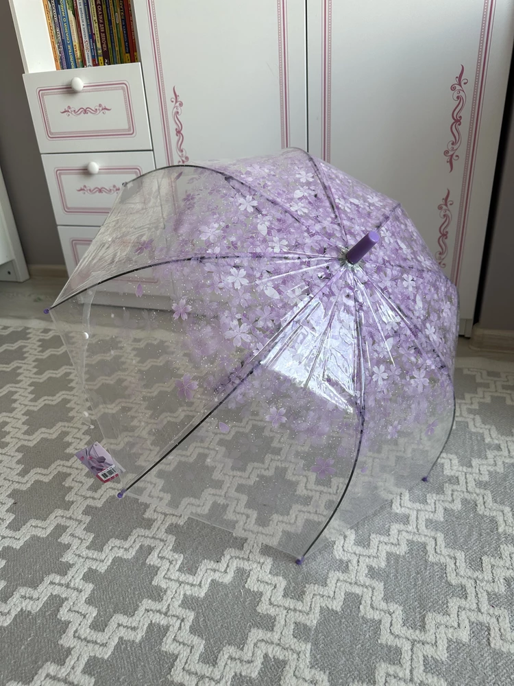 Классный зонт, очень красивый)
