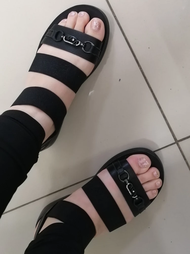 Супер босоножки. Люблю такие. На мой 39 подошли 39. 🤗🤗🤗