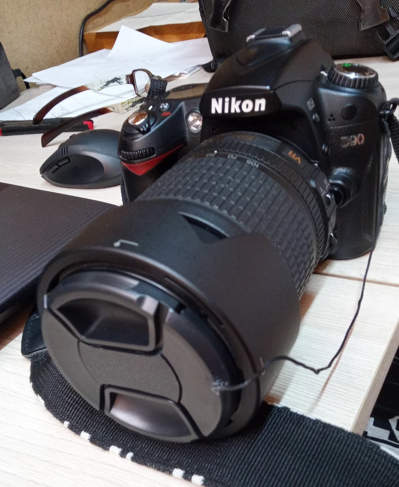 Всё отлично, полёт нормальный, прекрасно подошло к объективу Nikon AF-S 18-105 DX ED VR. Рекомендую