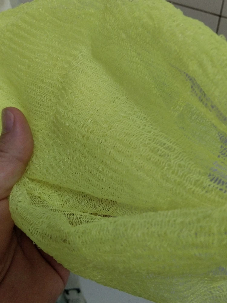 Классные. Уже не первая такая мочалка. Очень нравится. В меру жёсткие. Цвета приятные.То,что хотелось. Спасибо.